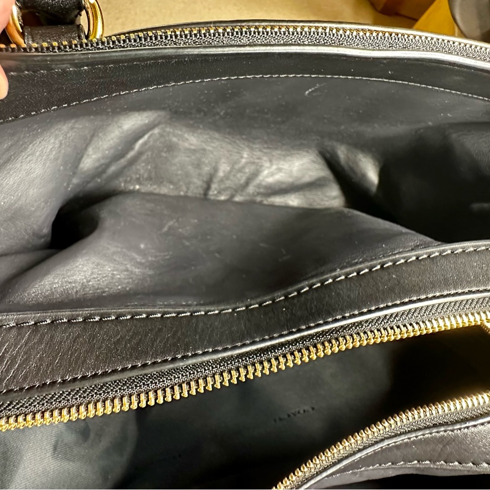 Black and gold Coach bag, medium sized. - Picture 6 of 10